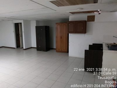 Edificio H, Apto 204