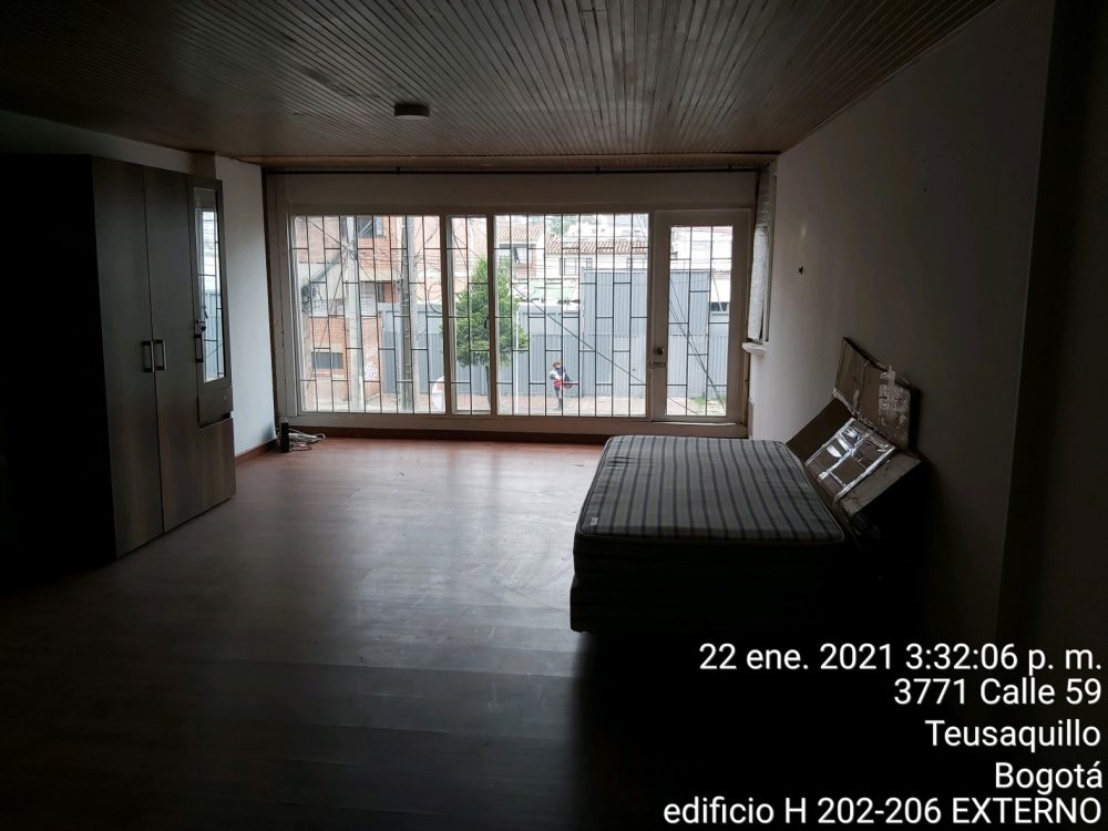 Edificio H, Apto 206