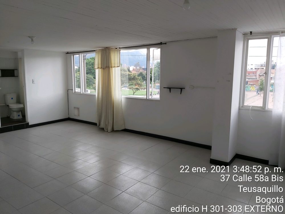 Edificio H, Apto 303
